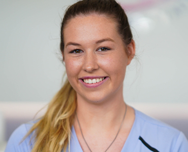 Ellie Mcmaster - Dental Assistant